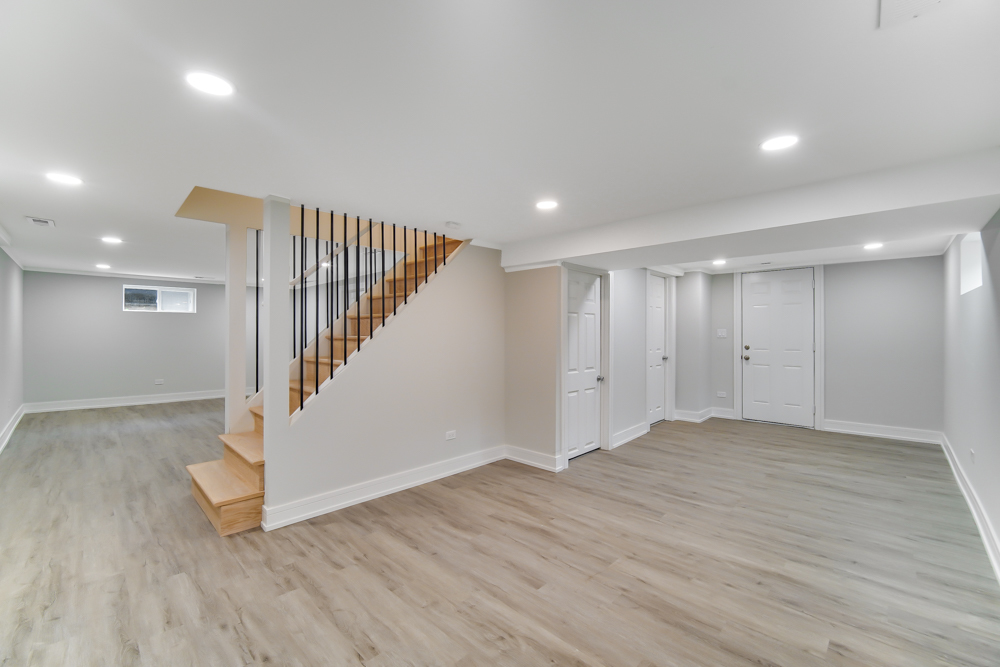 9701 S Avalon Avenue, Chicago, IL 60628