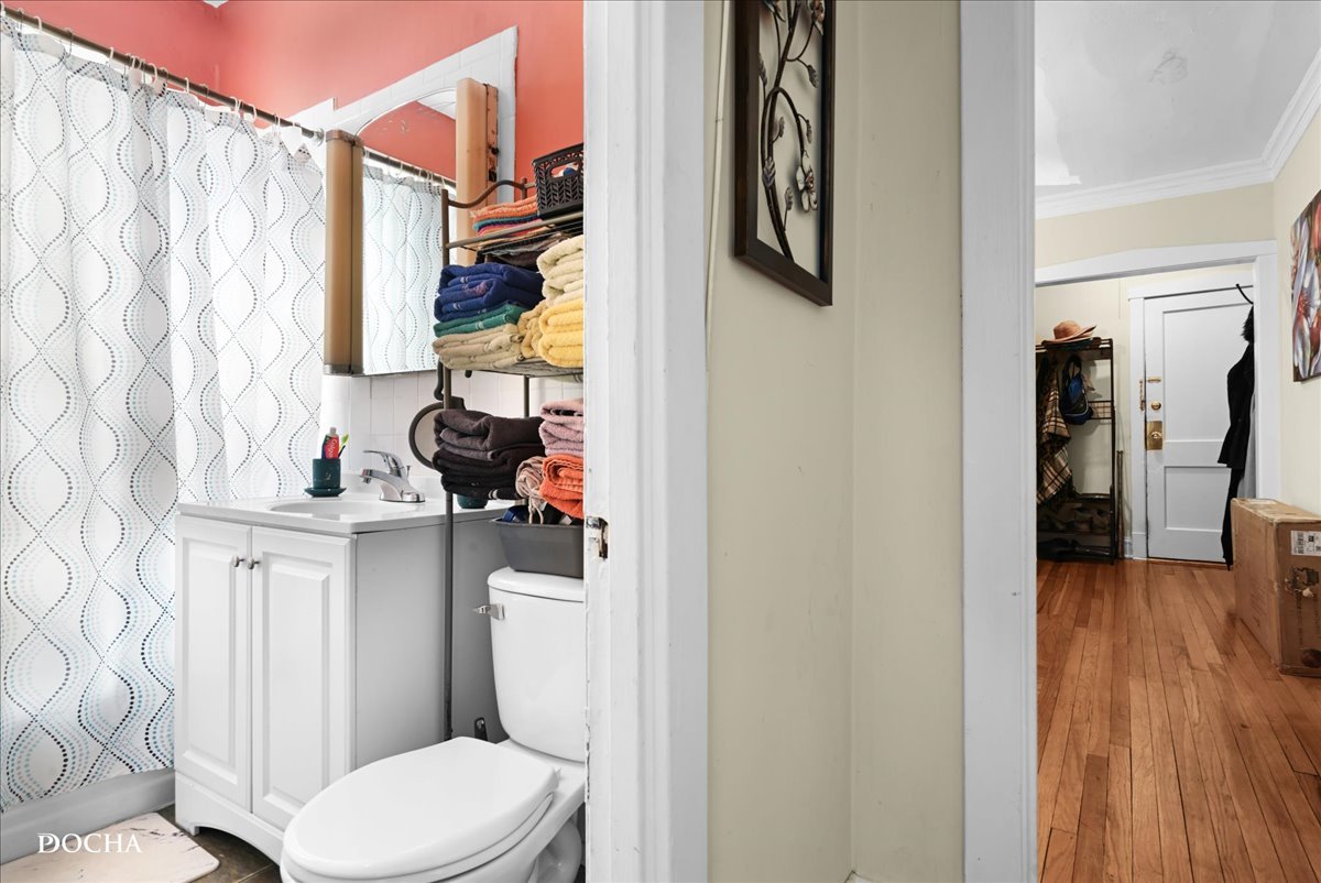 1014-1016 S Humphrey Avenue, Oak Park, IL 60304