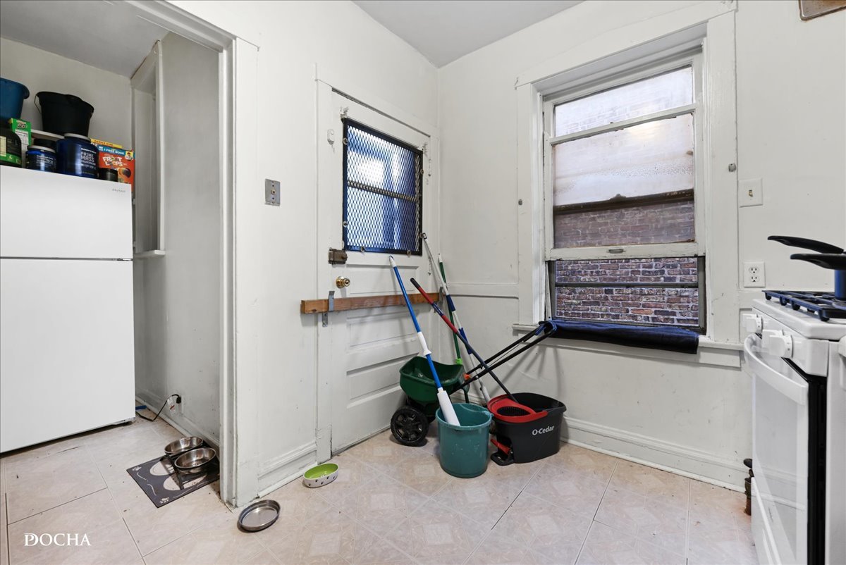 1014-1016 S Humphrey Avenue, Oak Park, IL 60304