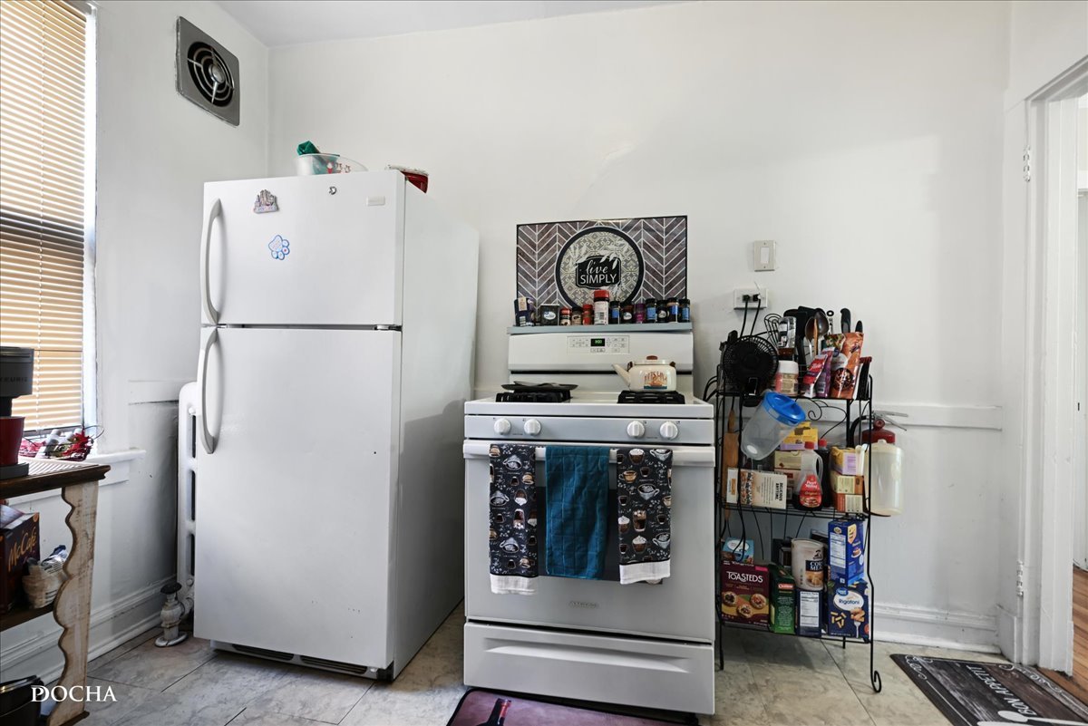 1014-1016 S Humphrey Avenue, Oak Park, IL 60304