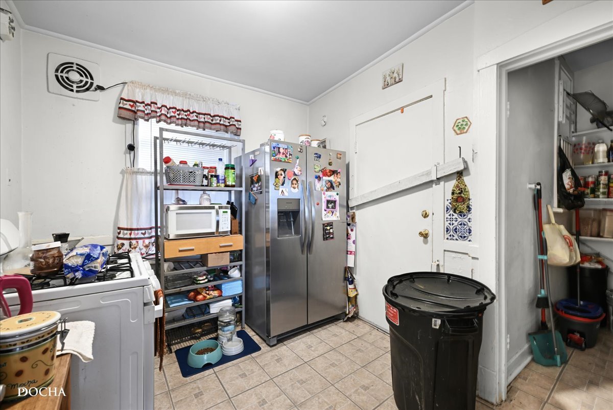 1014-1016 S Humphrey Avenue, Oak Park, IL 60304