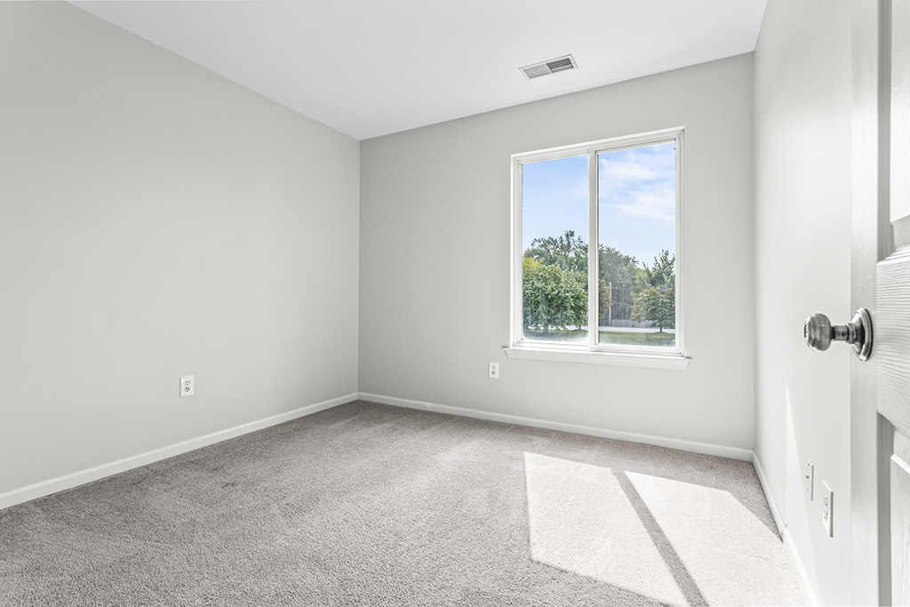 2033 Wedgewood Circle, Romeoville, IL 60446