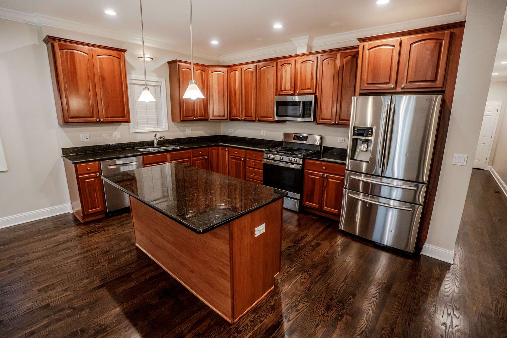 2449 W LOGAN Boulevard #1F, Chicago, IL 60647