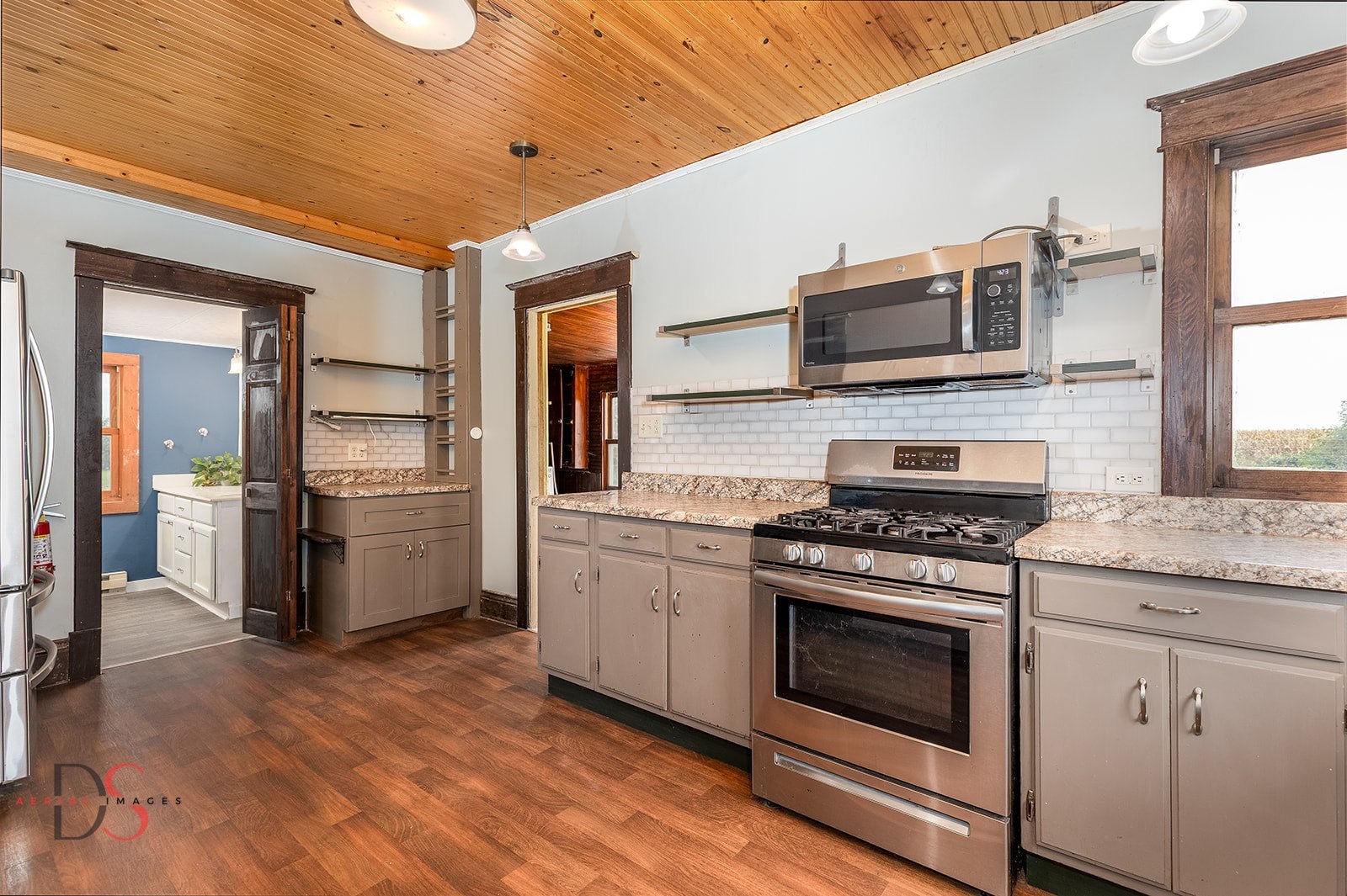 830 S Buffalo Road, Verona, IL 60479