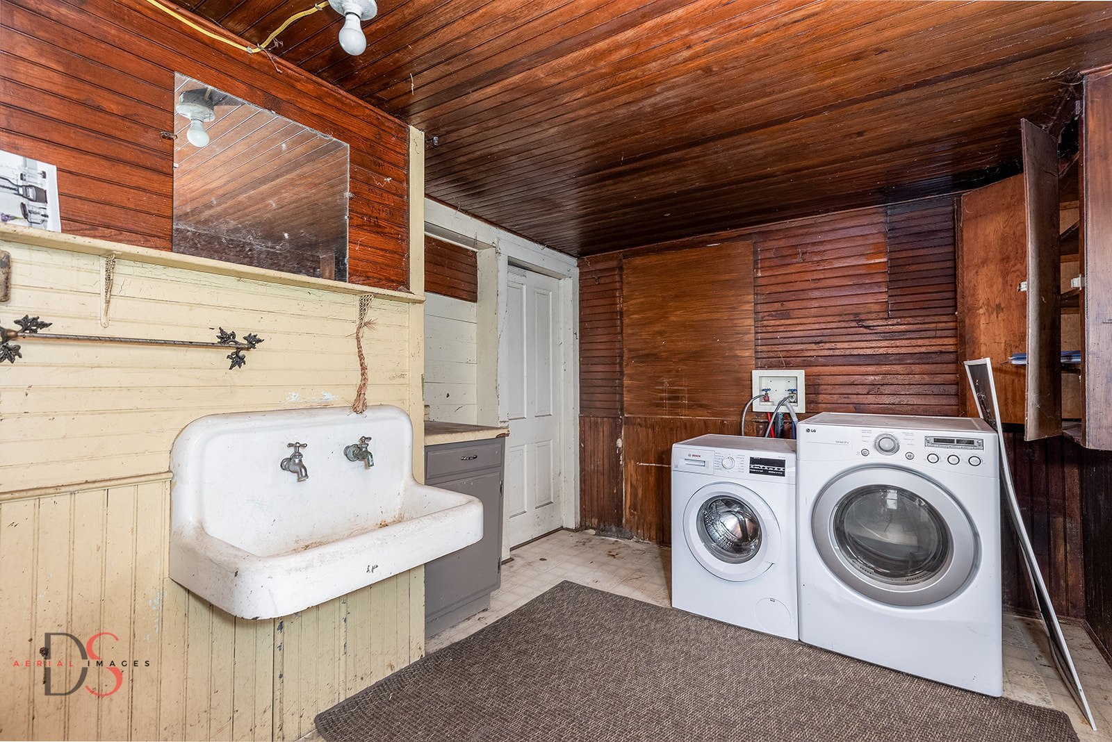 830 S Buffalo Road, Verona, IL 60479