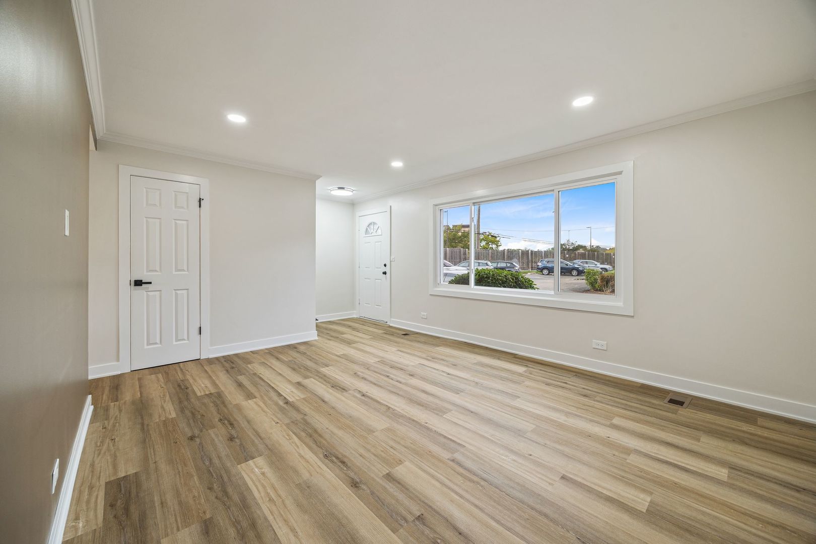 1142 N Boxwood Drive #B, Mount Prospect, IL 60056