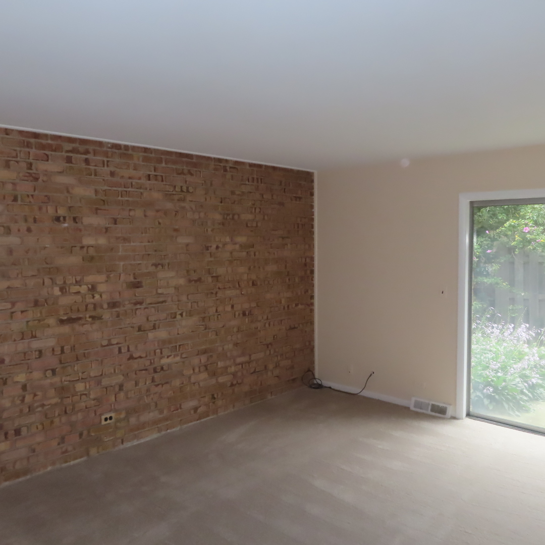 1855 Tanglewood Drive #F, Glenview, IL 60025