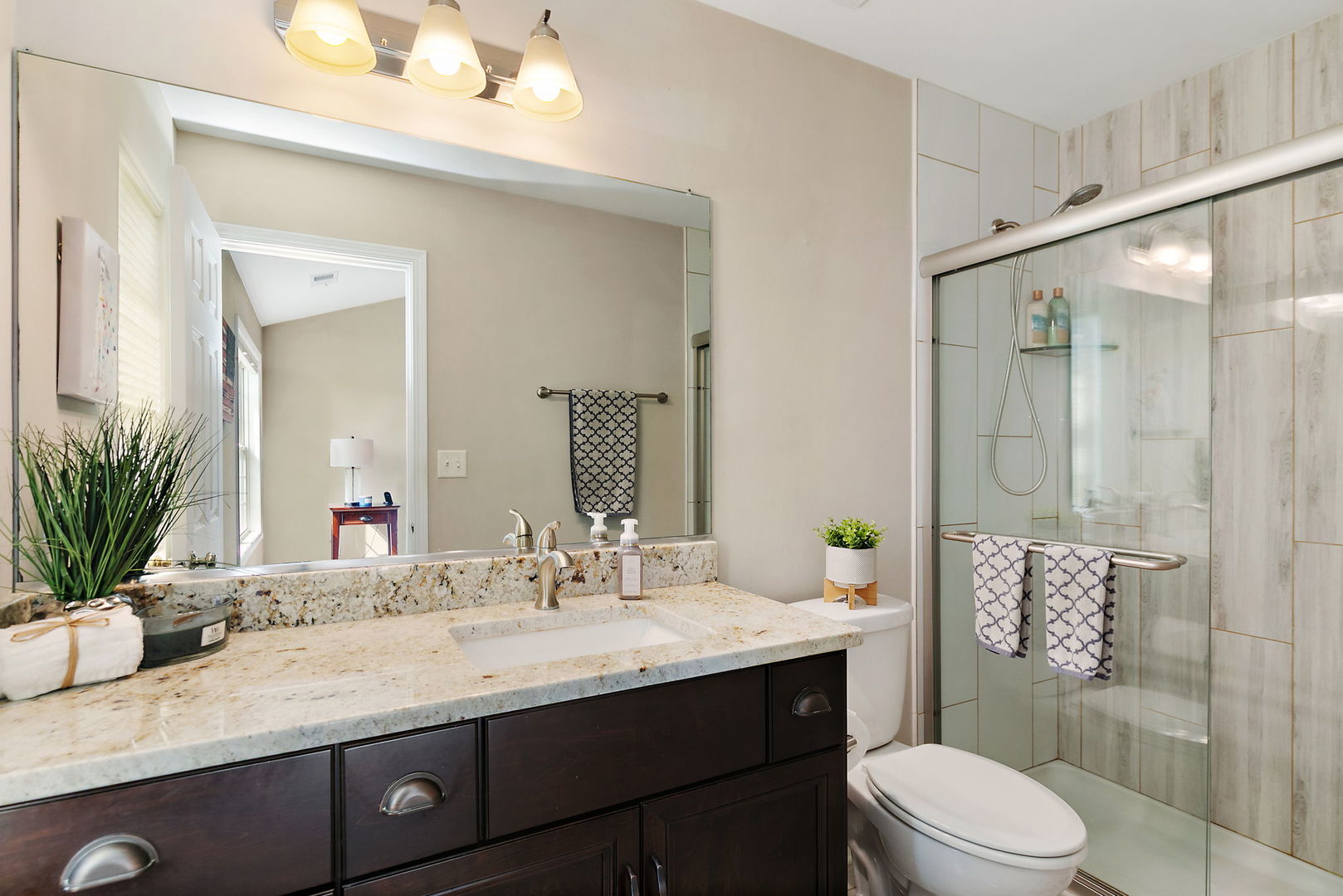 24037 W Pear Tree Circle, Plainfield, IL 60585