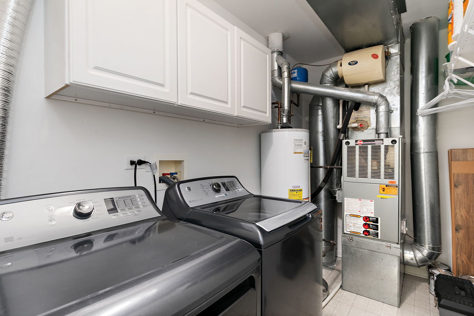 24037 W Pear Tree Circle, Plainfield, IL 60585