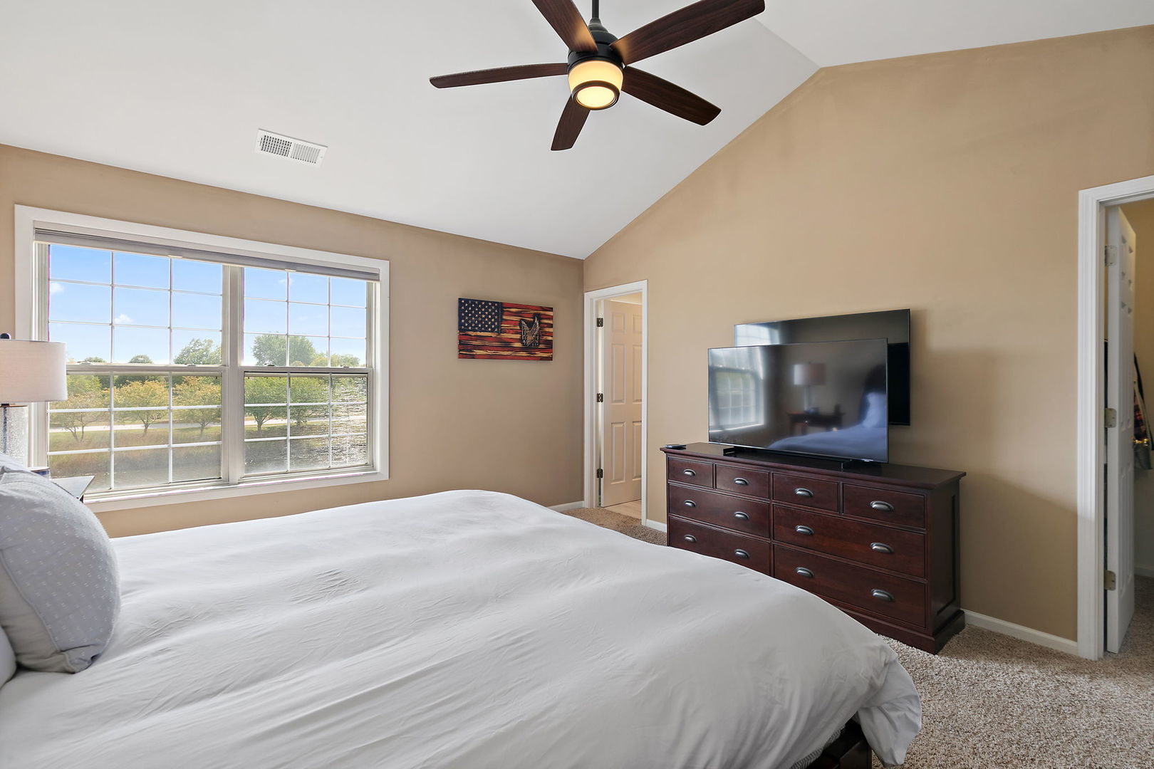 24037 W Pear Tree Circle, Plainfield, IL 60585