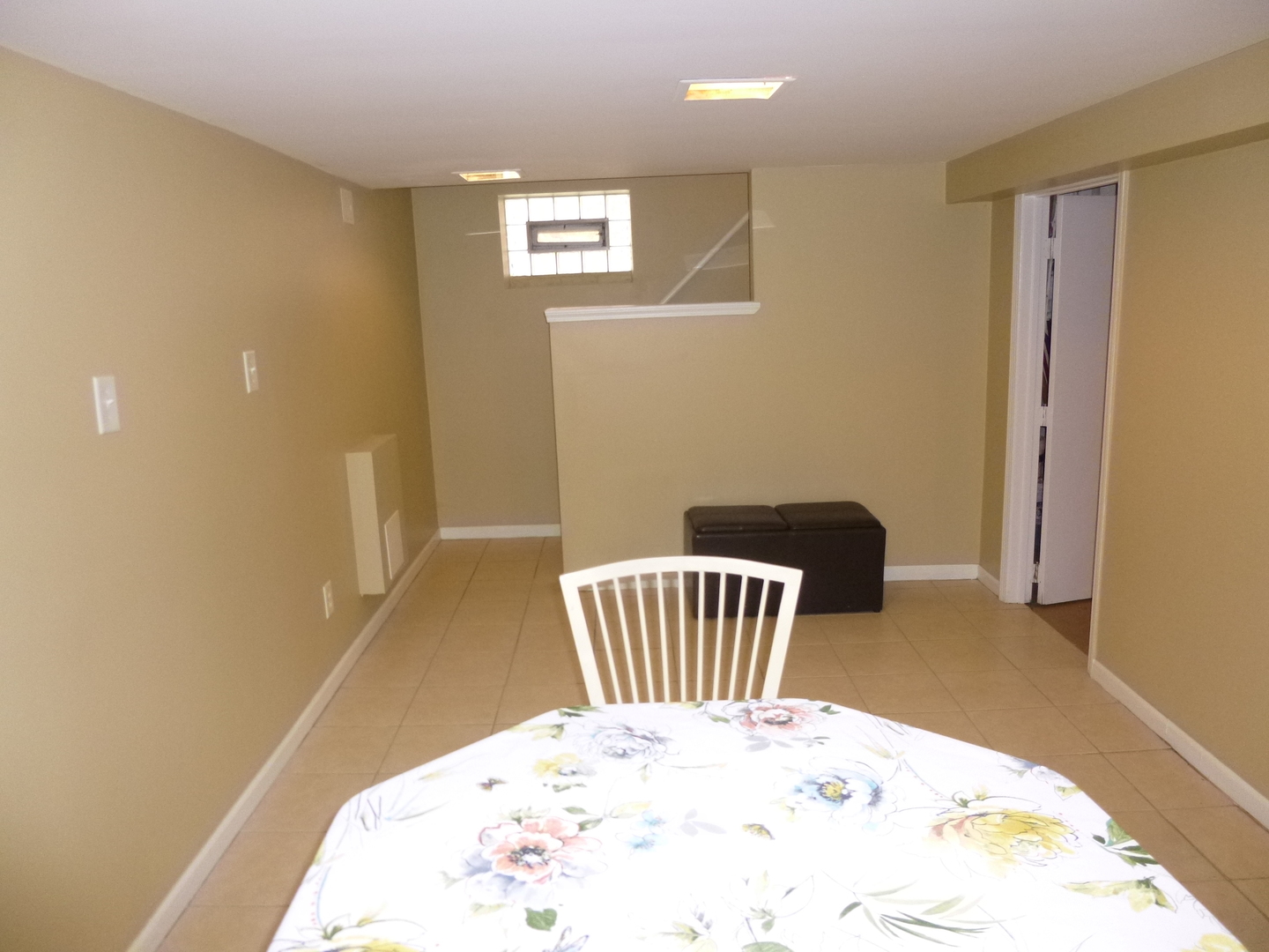 9813 S Calhoun Avenue, Chicago, IL 60617