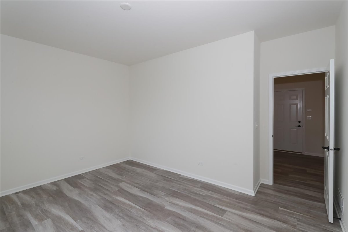 860 Preston Court, Oswego, IL 60543