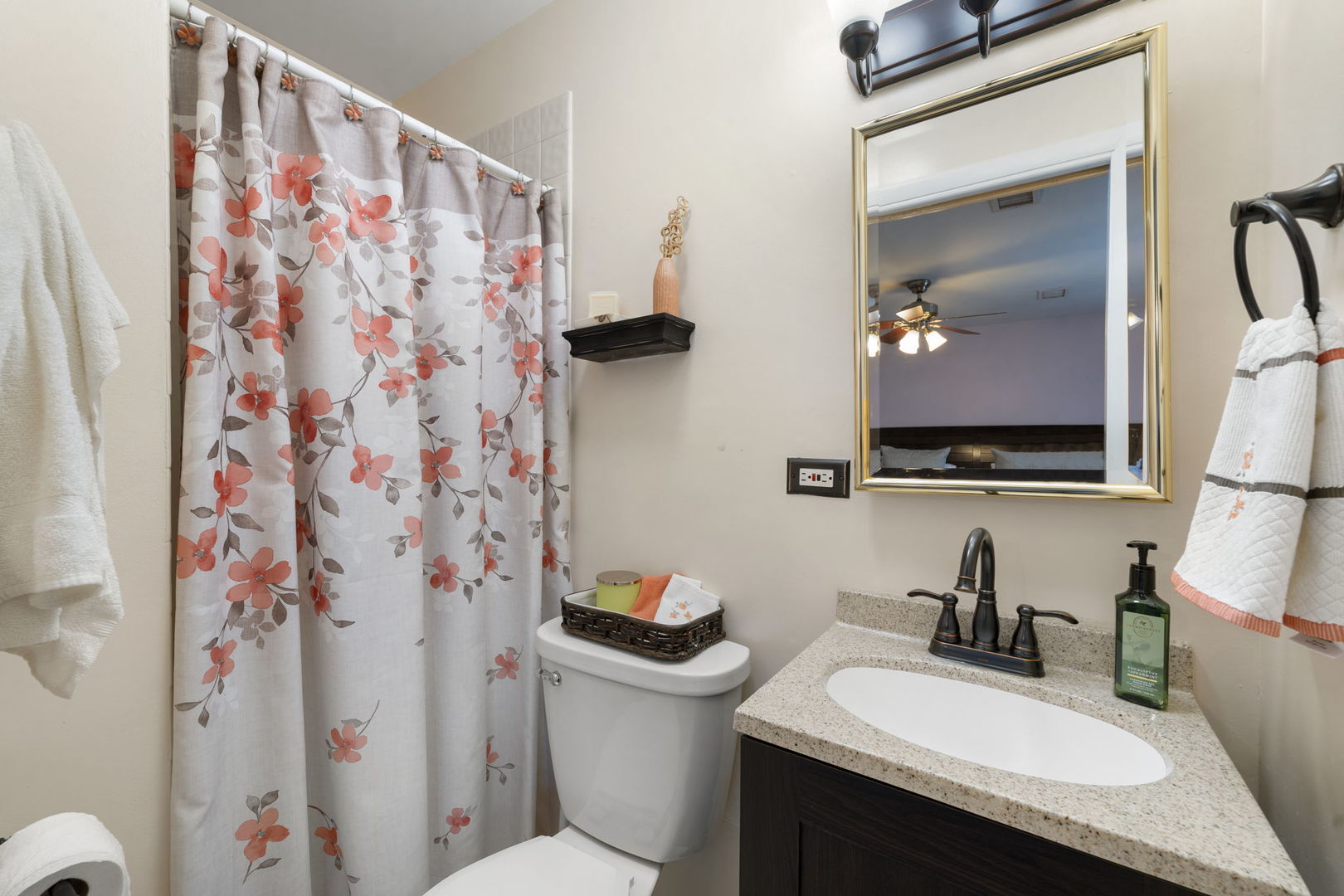 100 Des Plaines Lane, Hoffman Estates, IL 60169