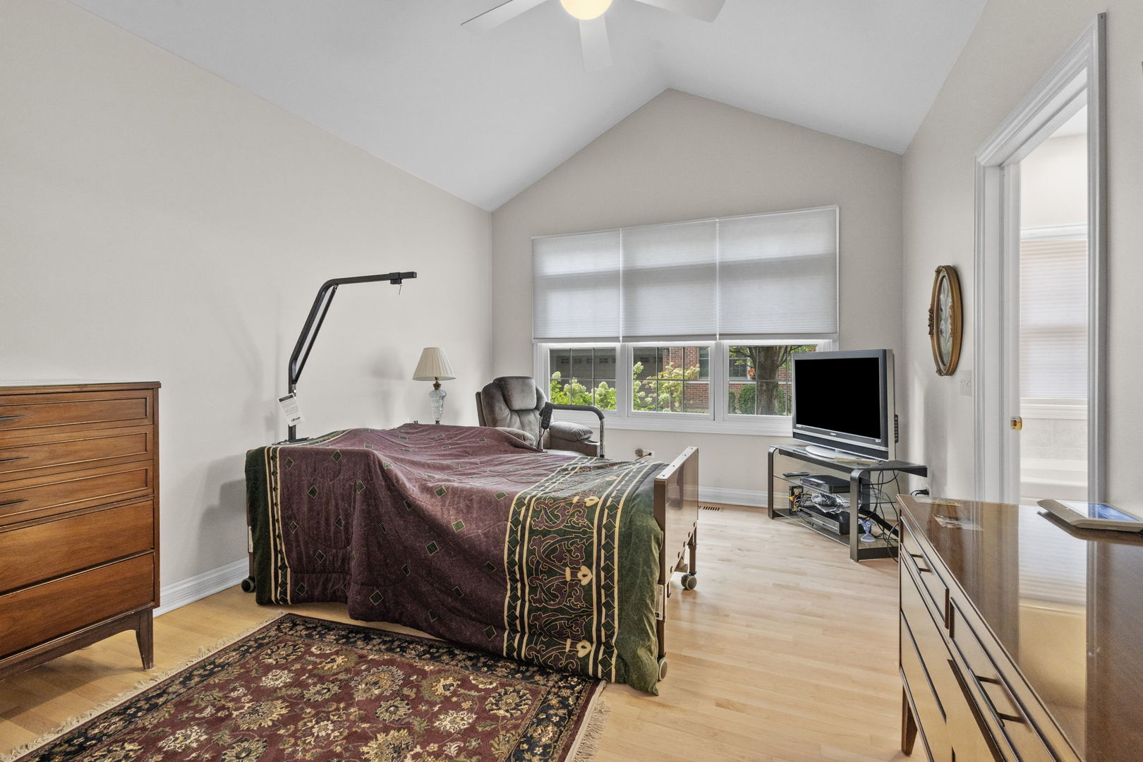 722 N NORTHWEST Highway #A, Park Ridge, IL 60068