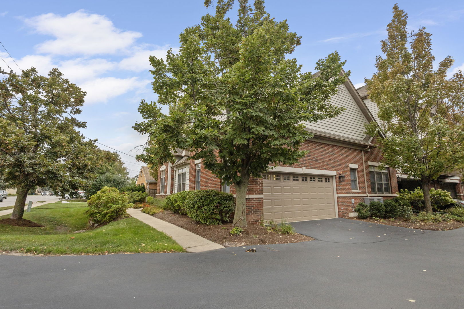 722 N NORTHWEST Highway #A, Park Ridge, IL 60068
