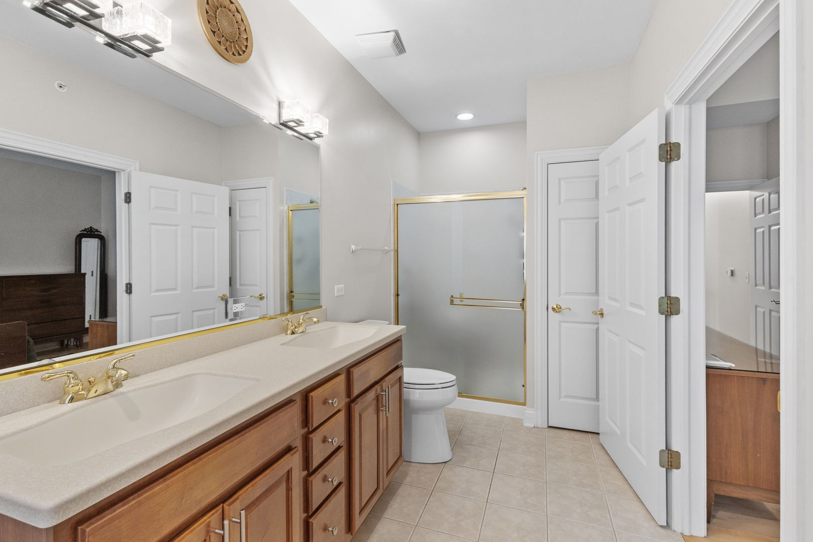 722 N NORTHWEST Highway #A, Park Ridge, IL 60068