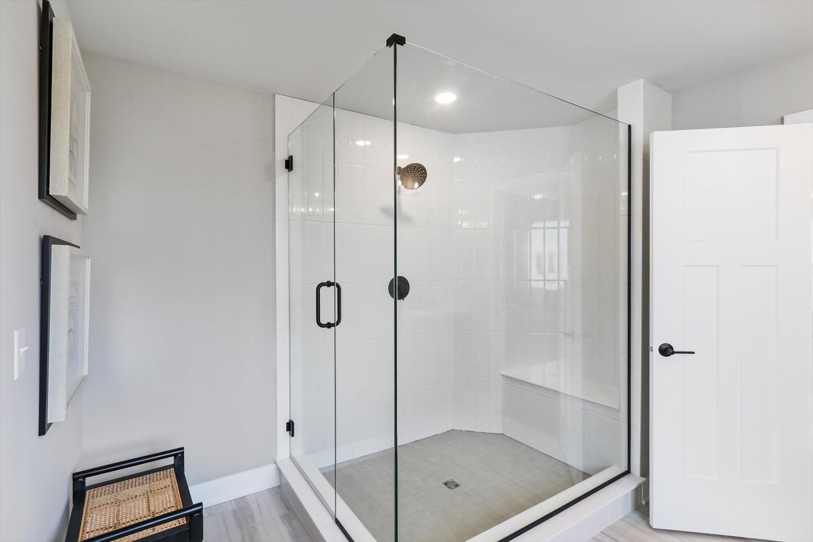 858 Preston Lane, Oswego, IL 60543