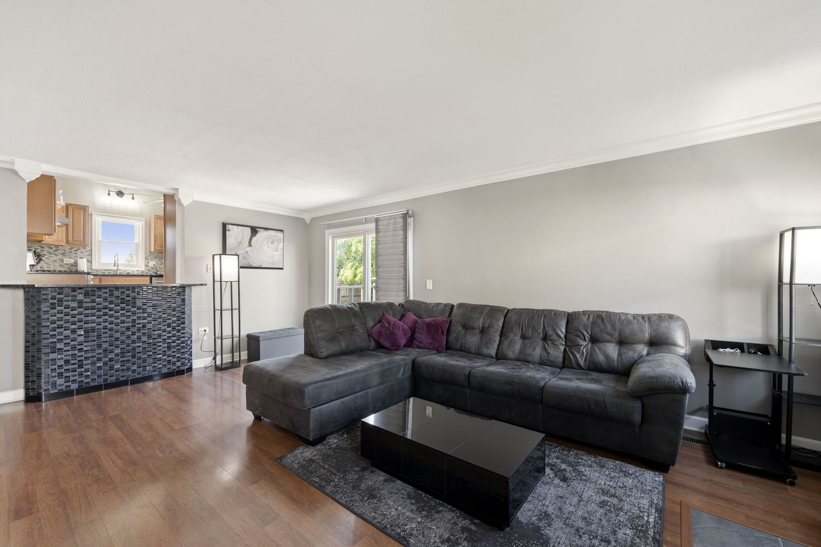 24 Fillmore Lane, Streamwood, IL 60107