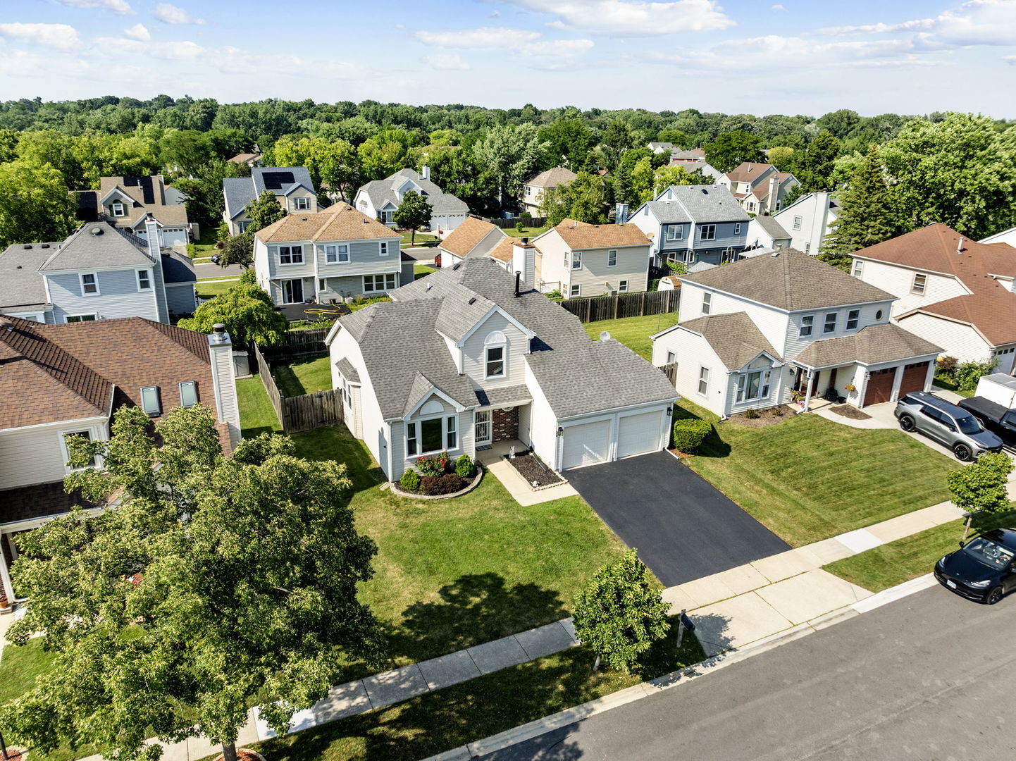 24 Fillmore Lane, Streamwood, IL 60107