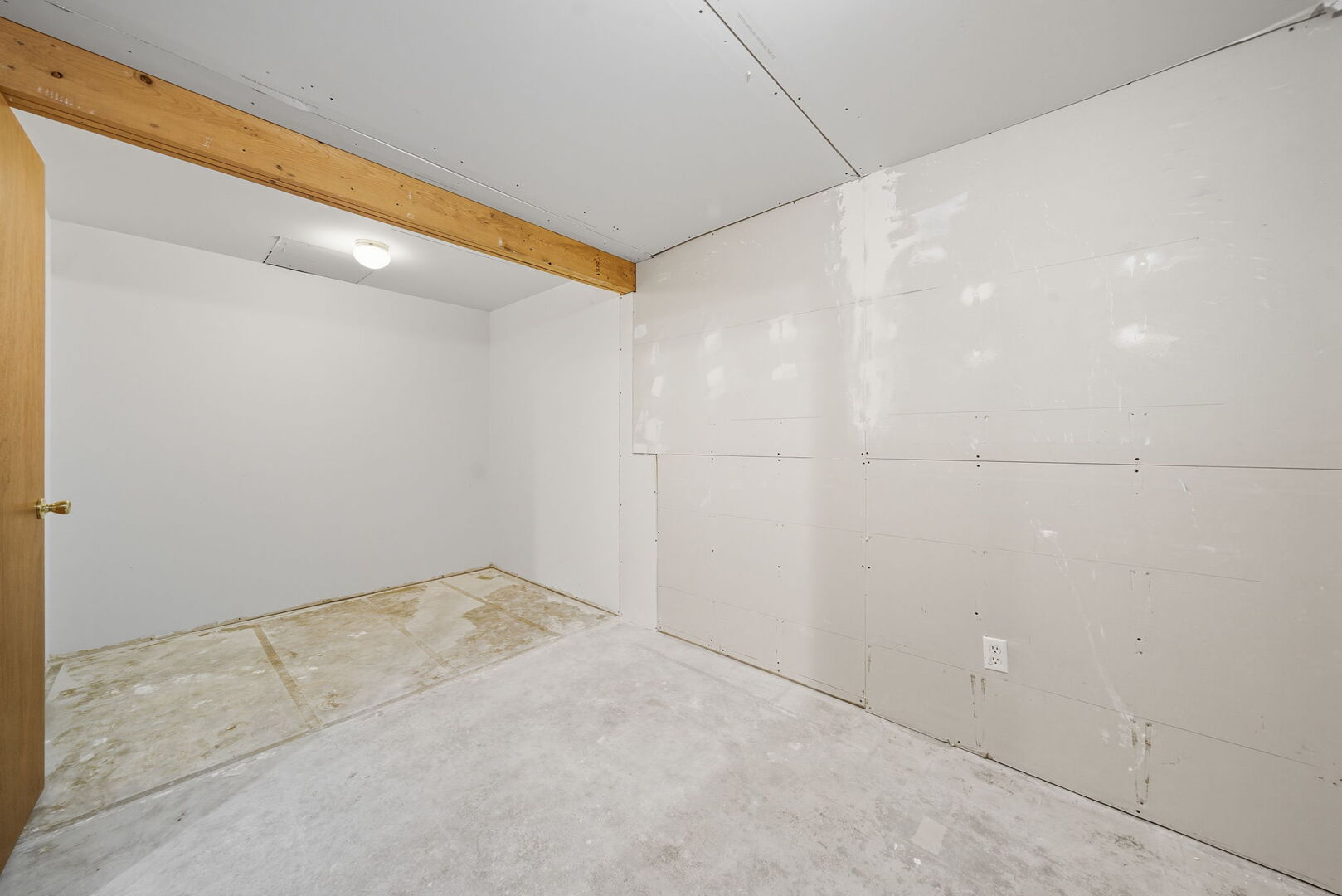 2532 N 4645th Road #A, Somonauk, IL 60552