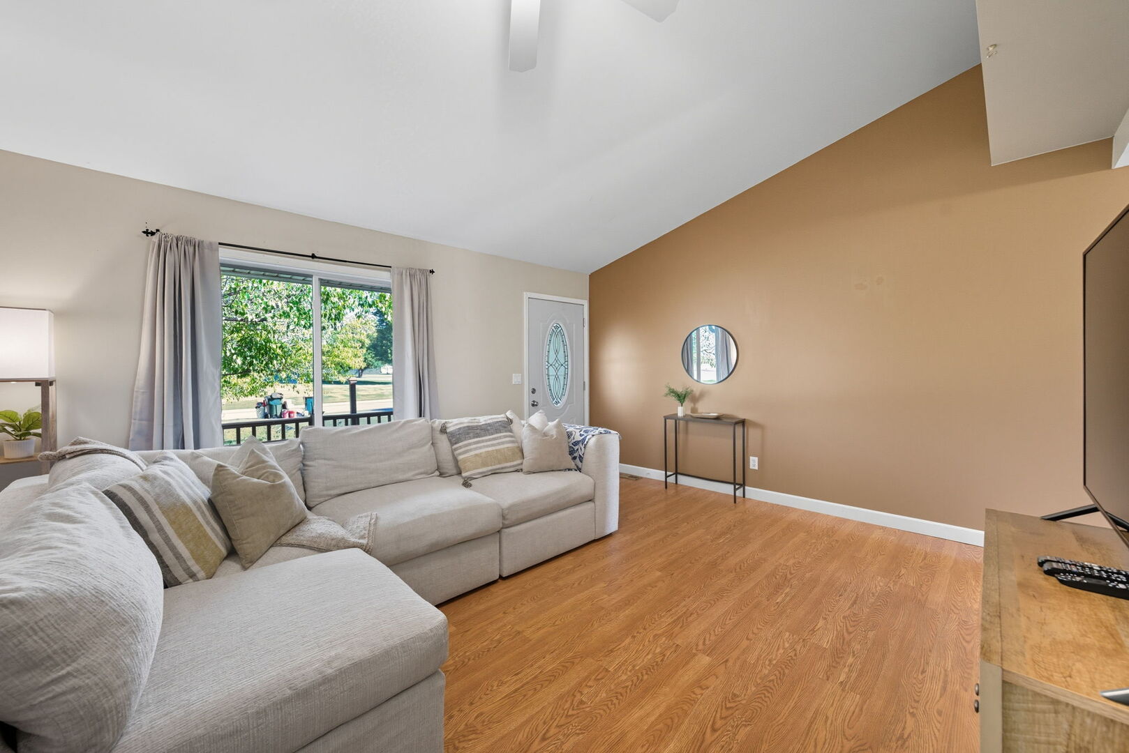 2532 N 4645th Road #A, Somonauk, IL 60552