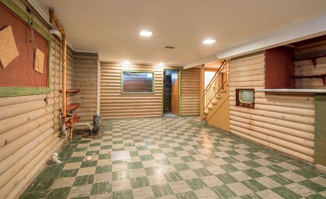 1705 S Crescent Avenue, Park Ridge, IL 60068