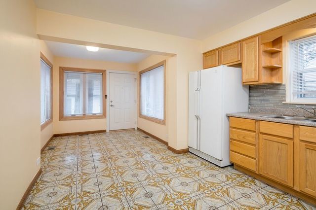 1705 S Crescent Avenue, Park Ridge, IL 60068