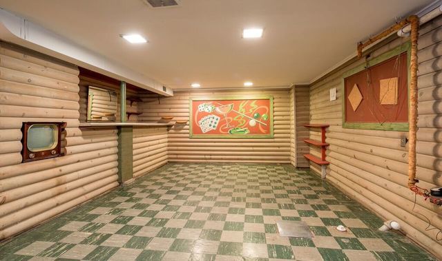 1705 S Crescent Avenue, Park Ridge, IL 60068