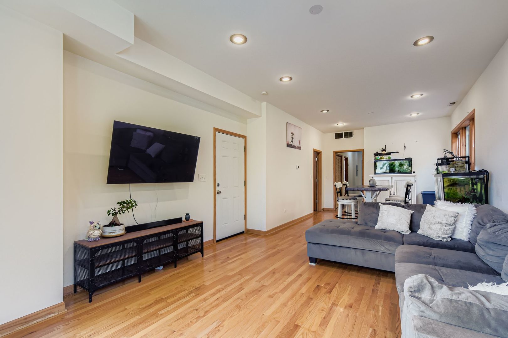 1010 N Trumbull Avenue, Chicago, IL 60651