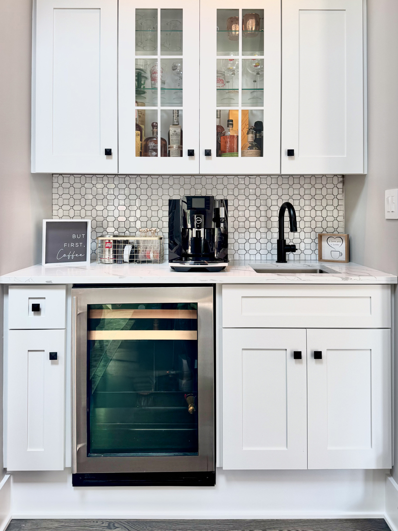 10526 Royal Porthcawl Drive, Naperville, IL 60564