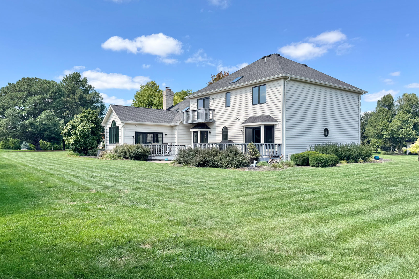 10526 Royal Porthcawl Drive, Naperville, IL 60564