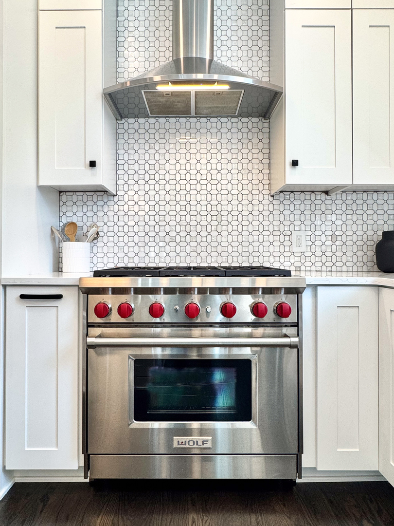 10526 Royal Porthcawl Drive, Naperville, IL 60564