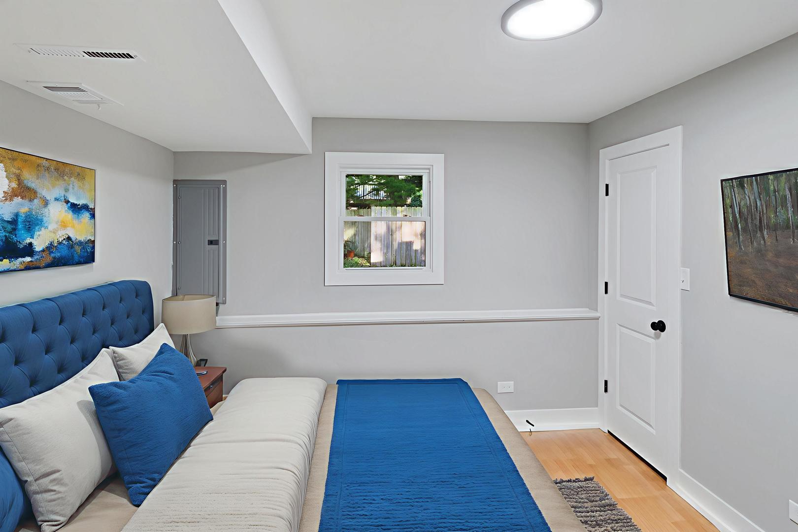 28W555 Leverenz Road, Naperville, IL 60564