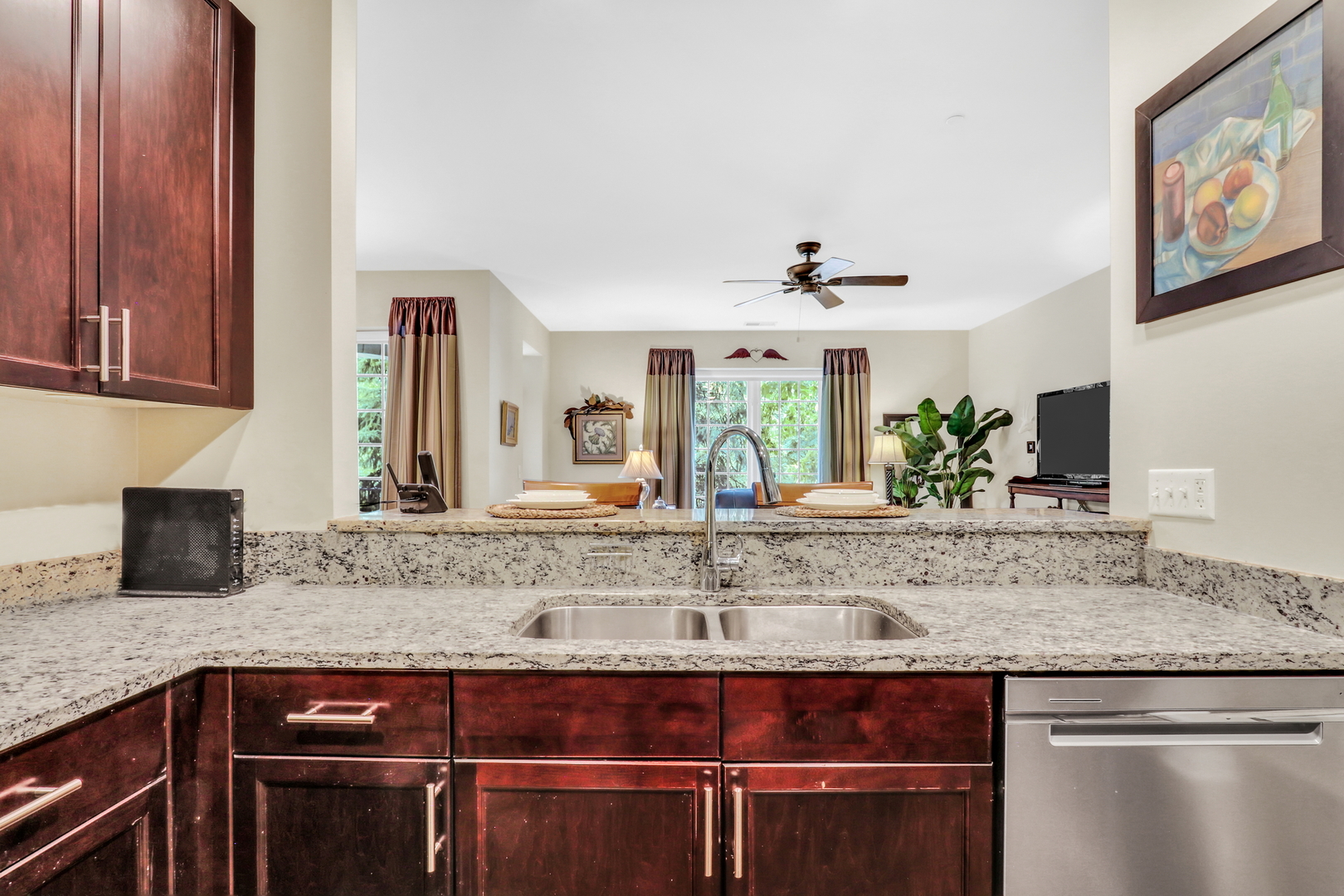 1800 Amberley Court #110, Lake Forest, IL 60045