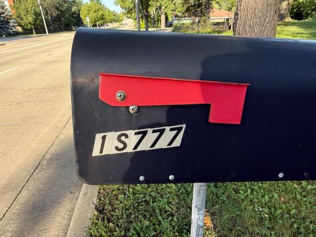 1S777 Westview Avenue, Lombard, IL 60148