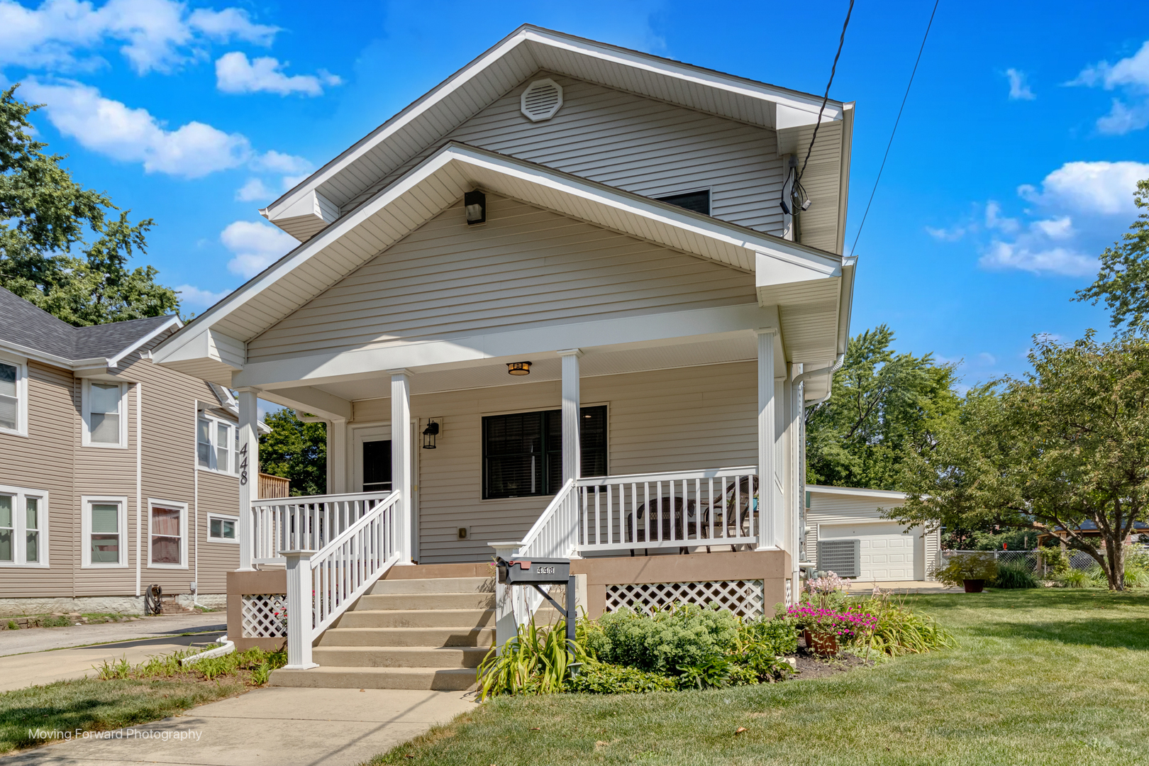 448 South Avenue, Aurora, IL 60505