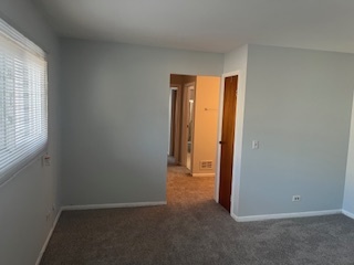 9120 W Oaks Avenue, Des Plaines, IL 60016
