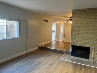 9120 W Oaks Avenue, Des Plaines, IL 60016