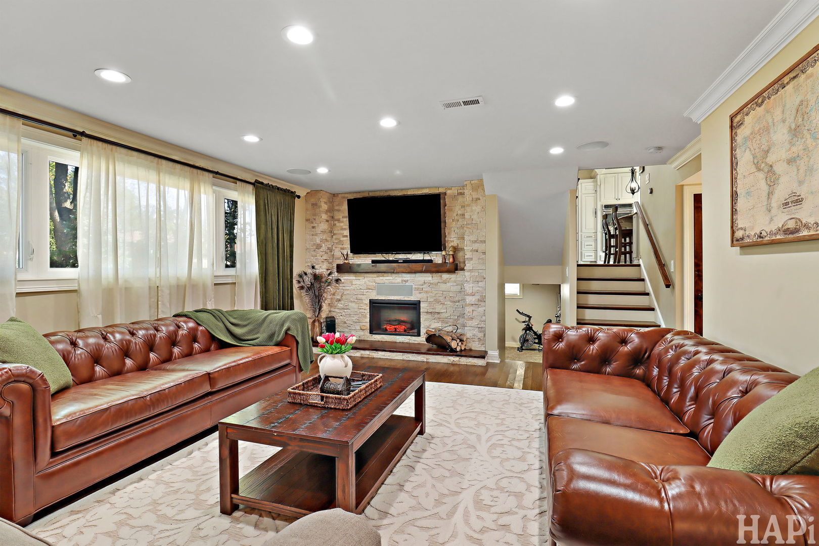 540 W Center Street, Itasca, IL 60143