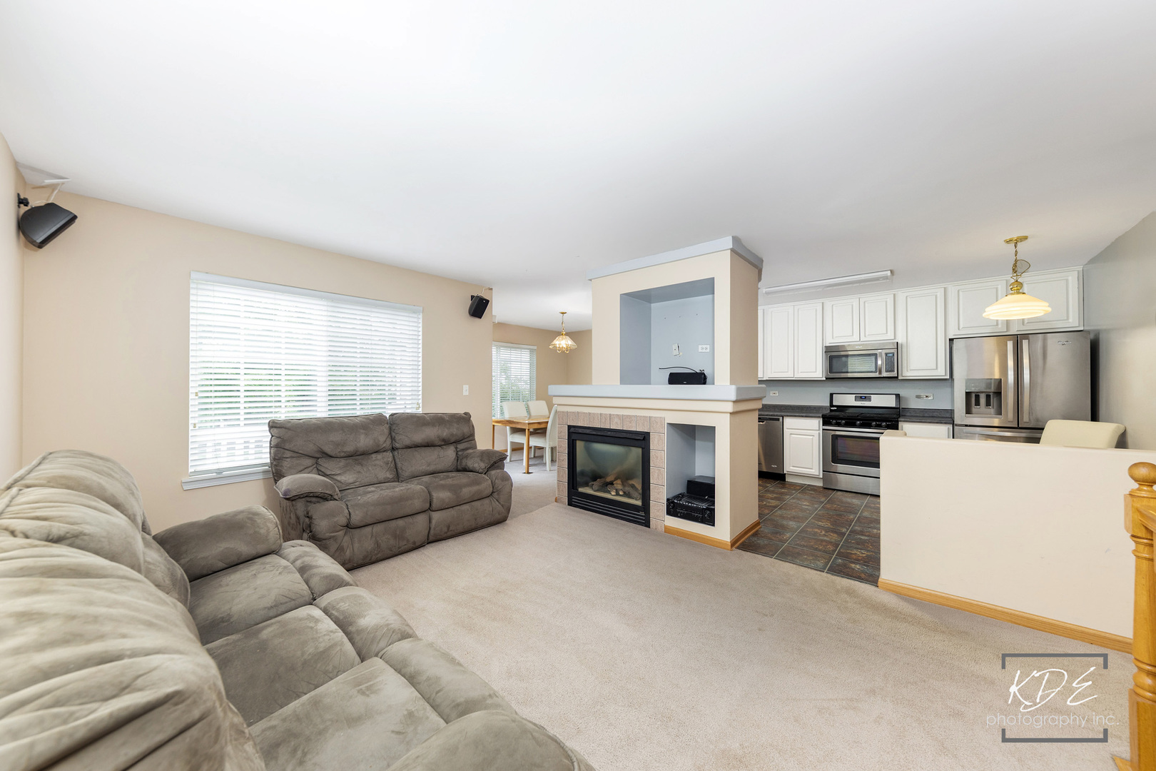 2330 Twilight Drive, Aurora, IL 60503