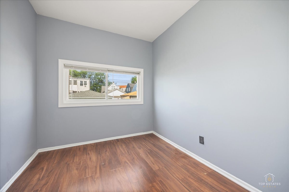 3616 N Kedzie Avenue #1, Chicago, IL 60618