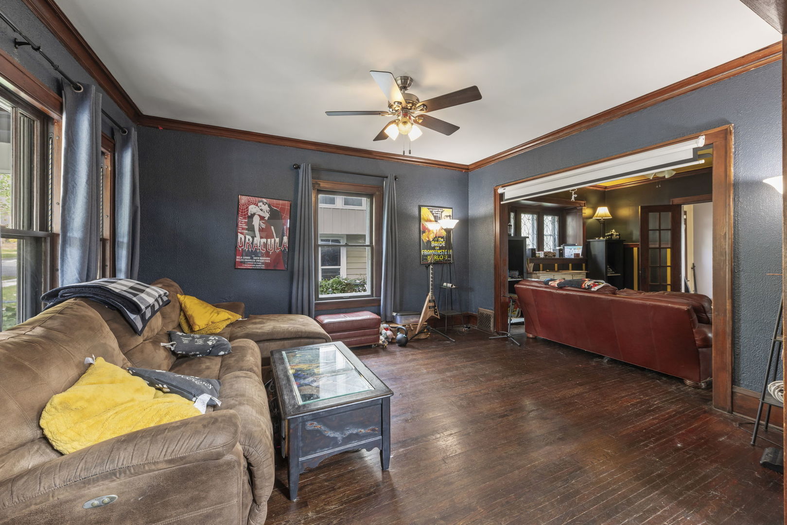 636 Garfield Avenue, Aurora, IL 60506