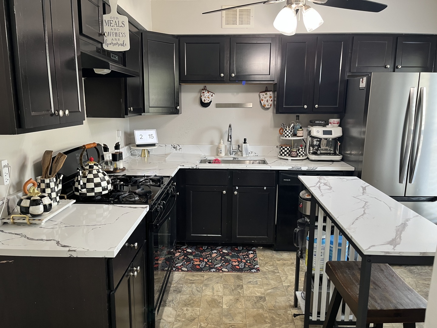 7418 Nantucket Cove, Hanover Park, IL 60133