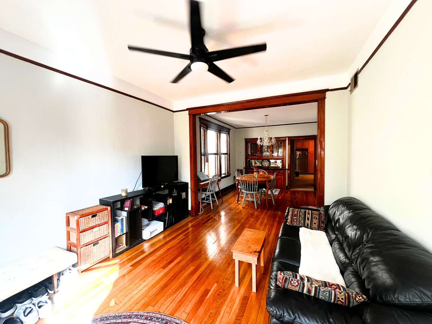 2340 W Thomas Street #2F, Chicago, IL 60622