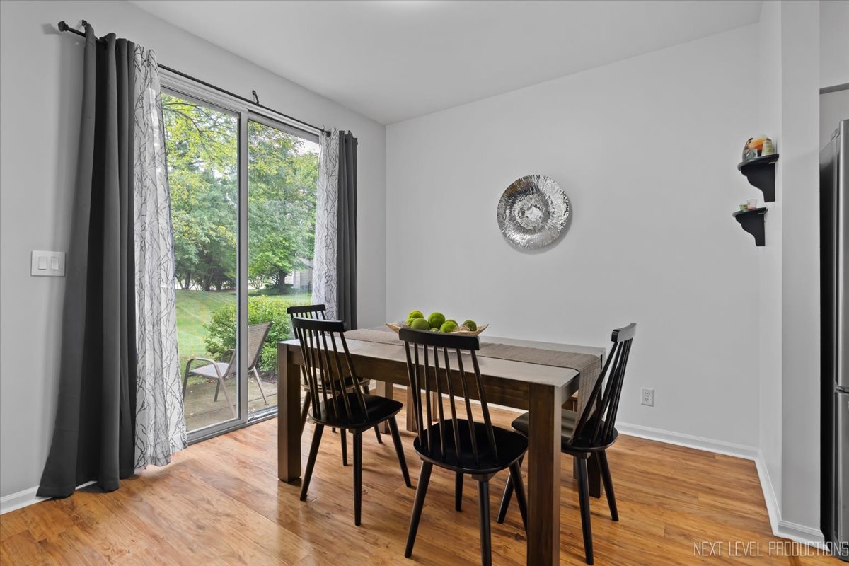 1459 WALNUT HILL Avenue, St. Charles, IL 60174