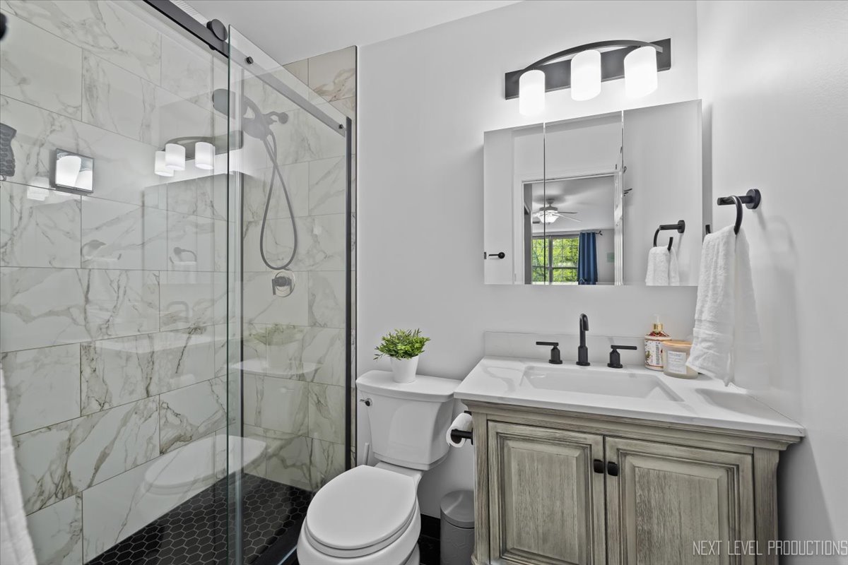 1459 WALNUT HILL Avenue, St. Charles, IL 60174