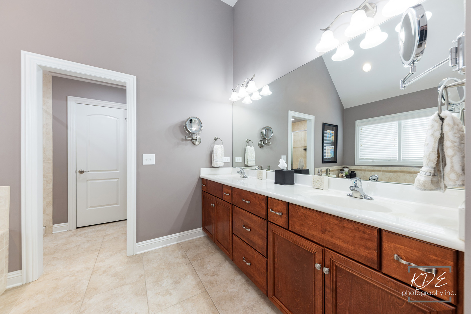 24820 W Easy Street, Plainfield, IL 60586