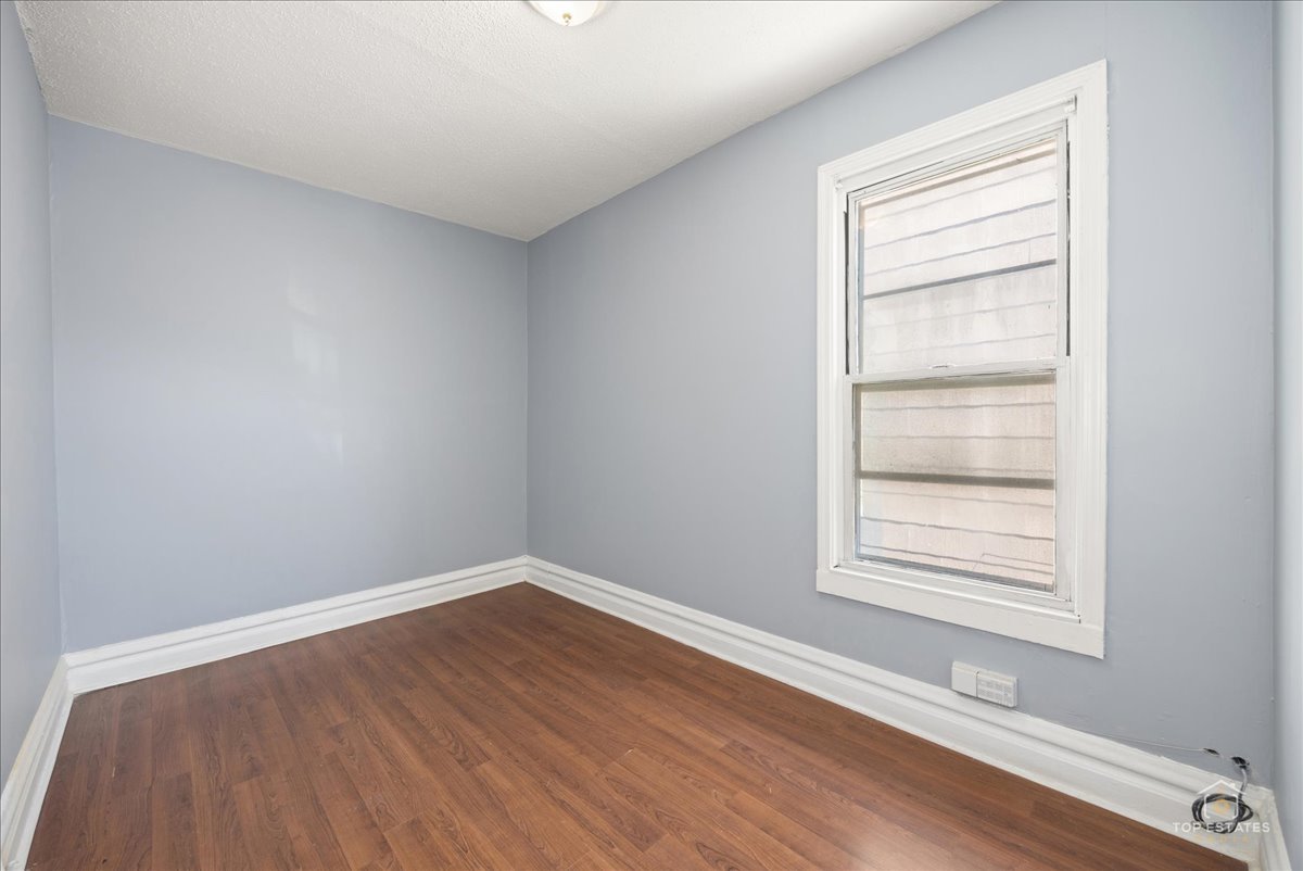 3616 N Kedzie Avenue #2, Chicago, IL 60618