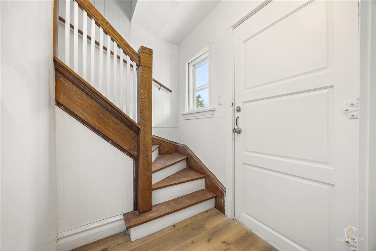3616 N Kedzie Avenue #2, Chicago, IL 60618
