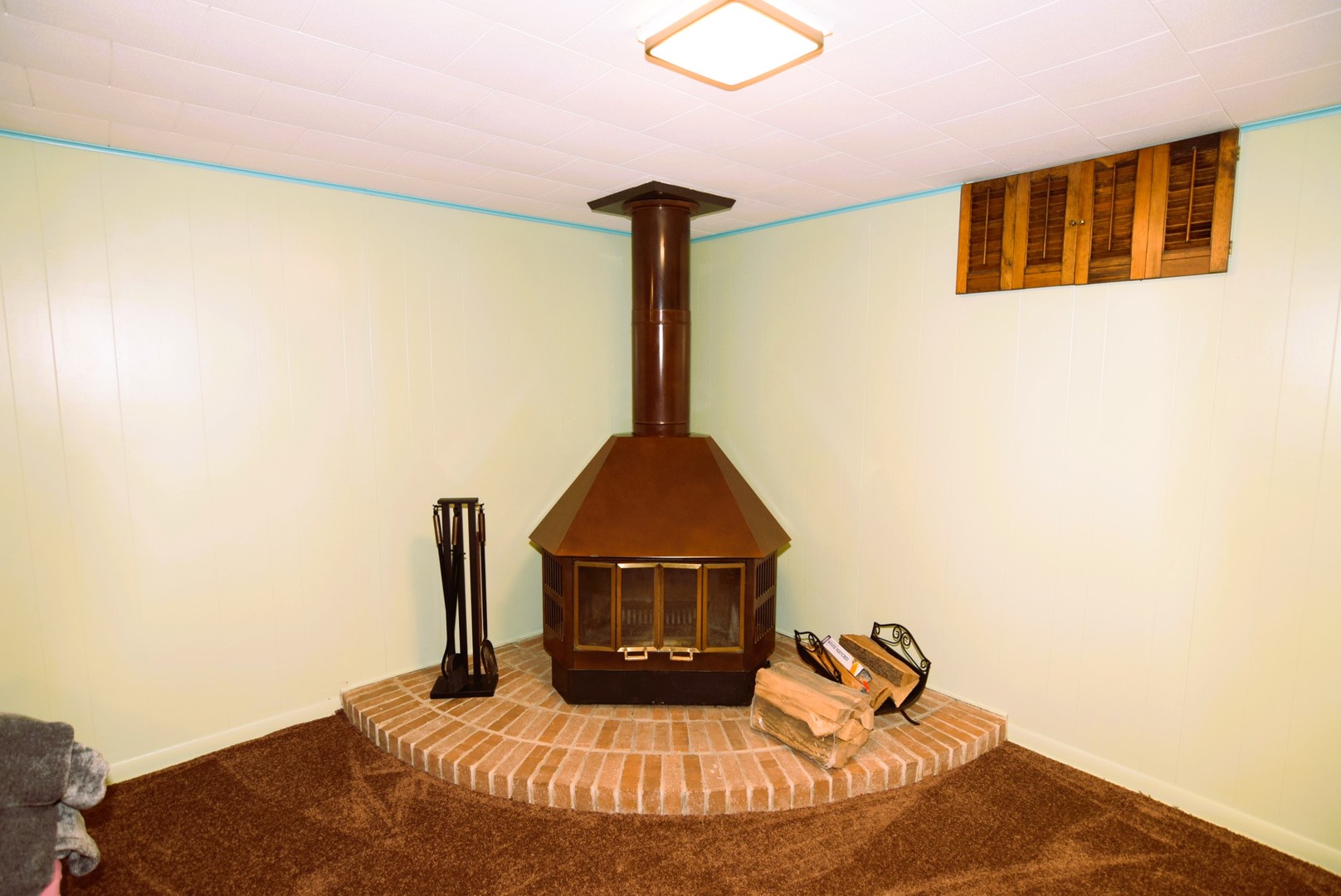 945 W 187TH Street, Homewood, IL 60430